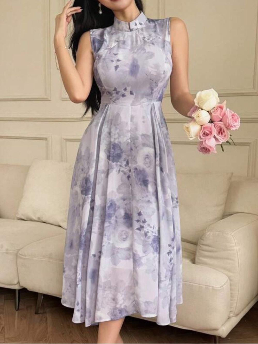 Sleeveless Floral Midi Dress in Lavender